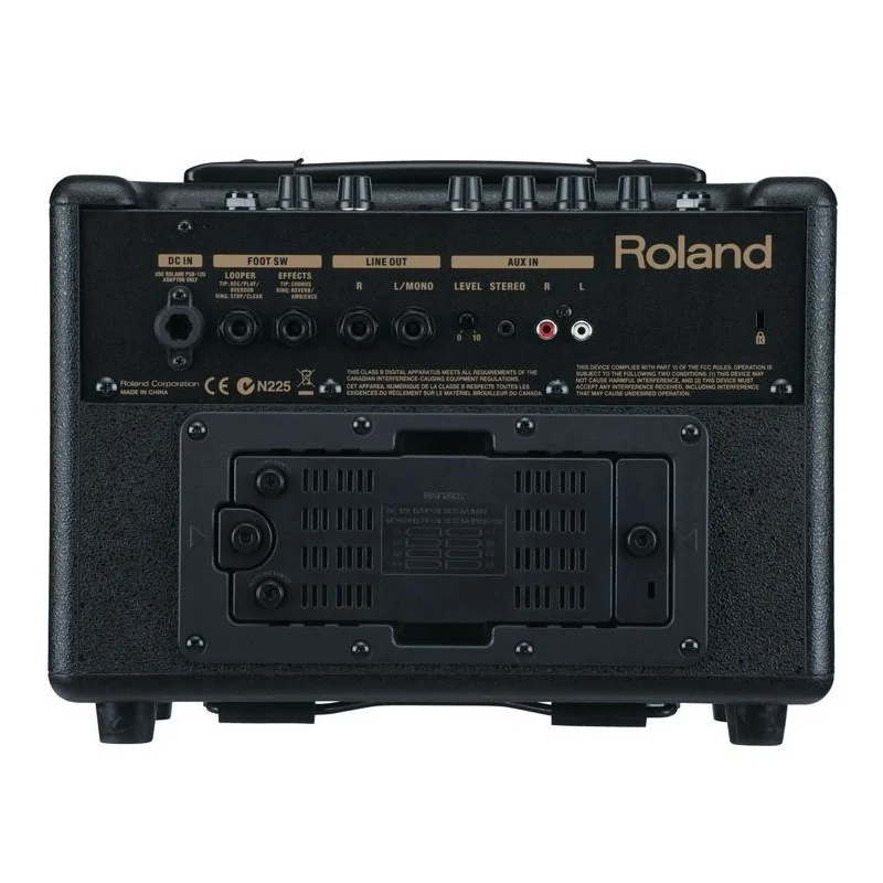 Roland AC-33 Ampli Guitare Acoustique Finition Rosewood Roland AC-33 Ampli Guitare Acoustique Finition Rosewood