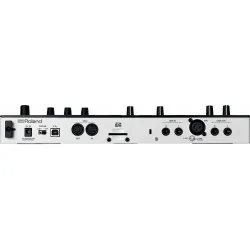 Roland Verselab MV-1