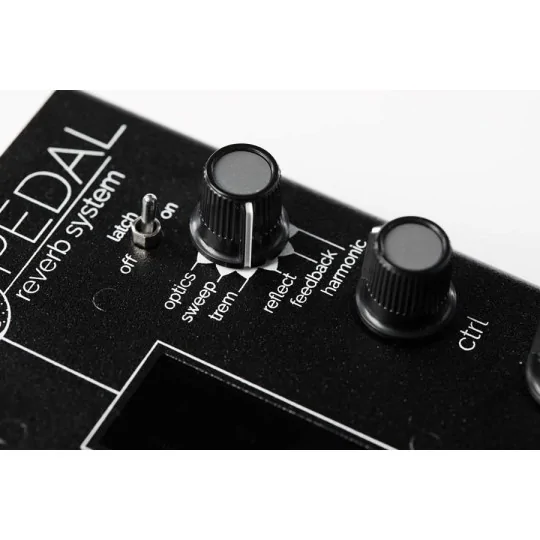 GAMECHANGER AUDIO Light Pedal