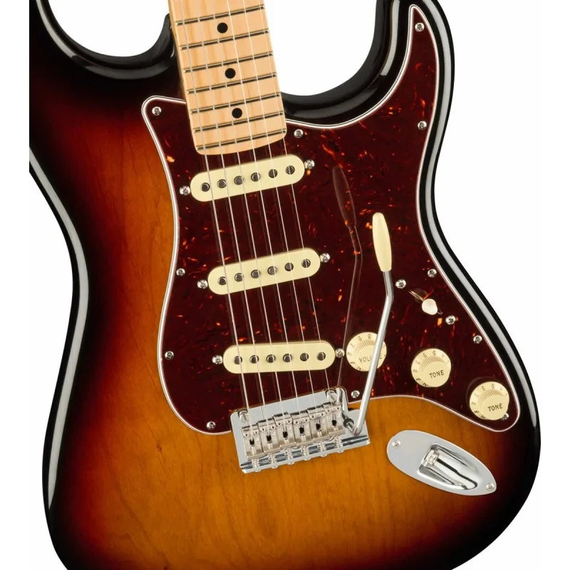 Fender AM Pro II Stratocaster MN 3-Color Sunburst