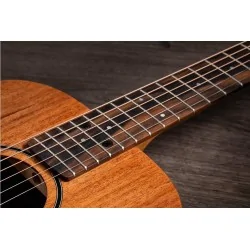 Taylor Baby Mahogany BT2 Taylor Baby Mahogany BT2