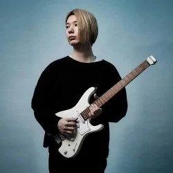 Ibanez ICHI10 Vintage White Matte Ibanez ICHI10 Vintage White Matte