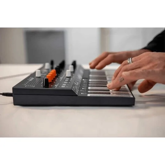 Arturia Micro Freak