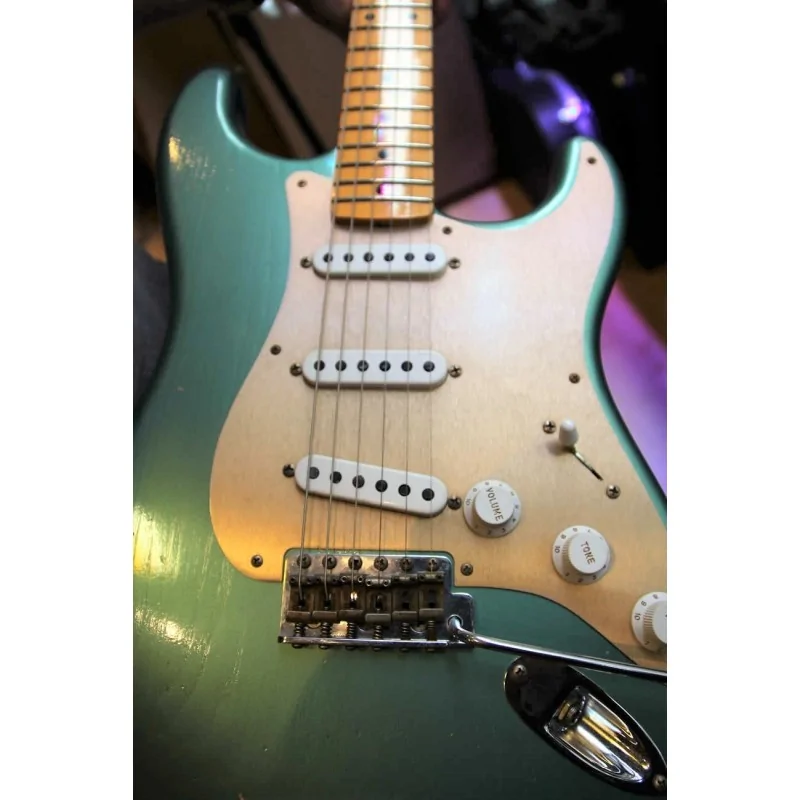 Fender 2019 Ltd Ed '55 Dual-Mag Strat MN Super Fad Aged Sherwood Green Fender 2019 Ltd Ed '55 Dual-Mag Strat MN Super Fad Aged Sherwood Green