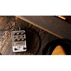 Universal Audio UAFX Golden Reverberator Universal Audio UAFX Golden Reverberator