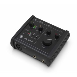 IK Multimedia AXE I/O ONE