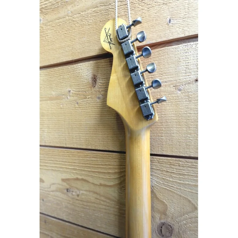 Fender 64 Strat Journeyman Aged Olympic White