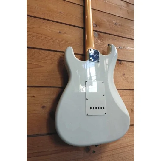 Fender 64 Strat Journeyman Aged Olympic White
