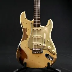 Fender B2 61 STRAT HREL - AVWH/3TSB