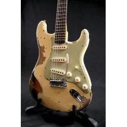 Fender B2 61 STRAT HREL - AVWH/3TSB