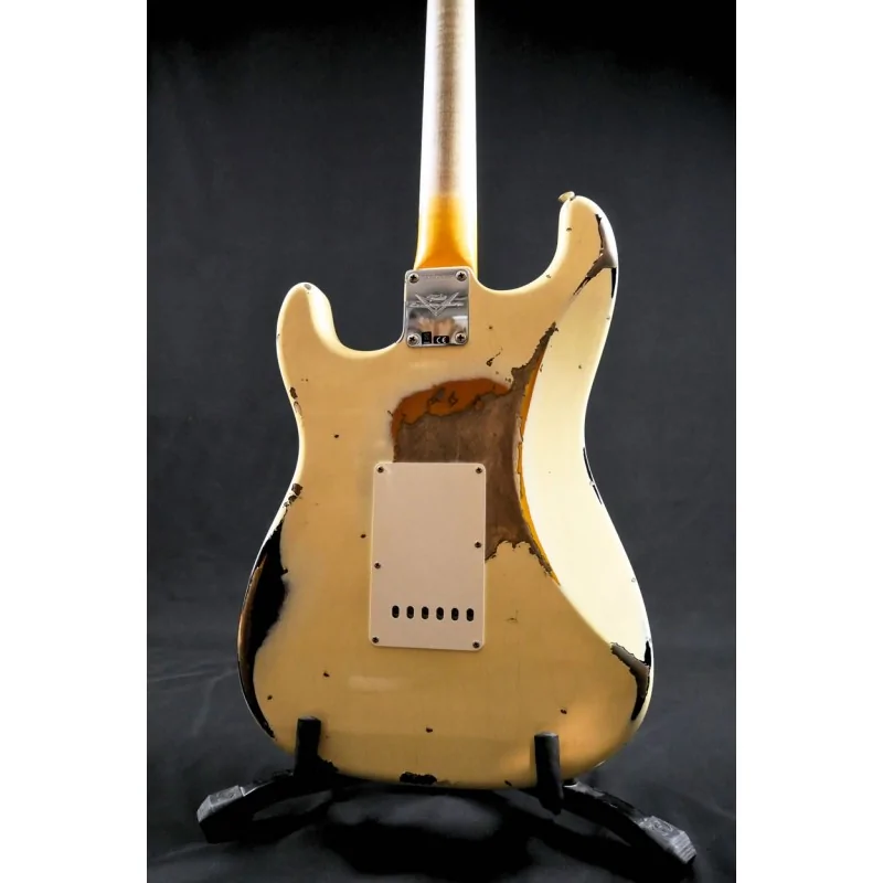 Fender B2 61 STRAT HREL - AVWH/3TSB