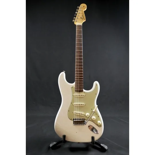 Fender 64 Strat Journeyman Aged Olympic White
