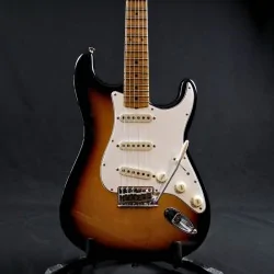 Fender Postmodern Strat Journeyman Relic Bleached 3-Color Sunburst