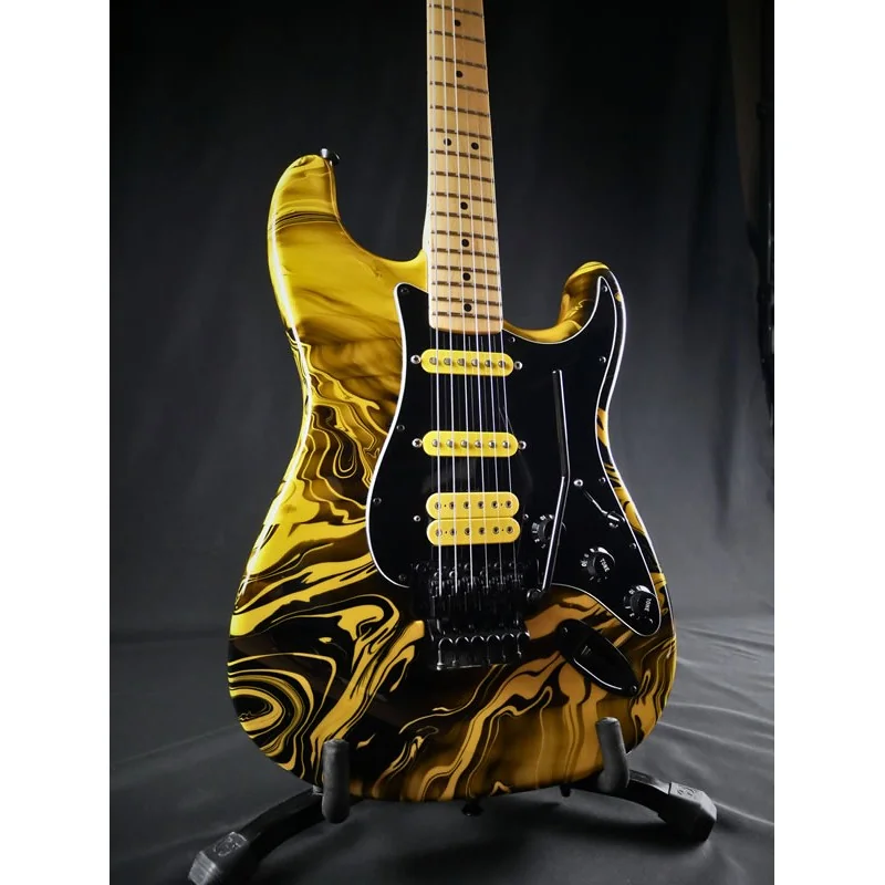 Fender Stratocaster SWIRL 2014 Yellow and Black - Occasion
