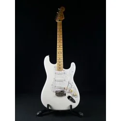 Fender Player Stratocaster 2019 Polar White