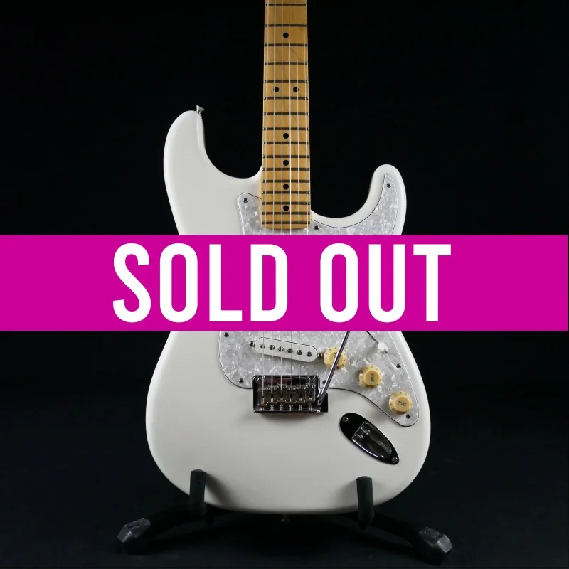Fender Player Stratocaster 2019 Polar White