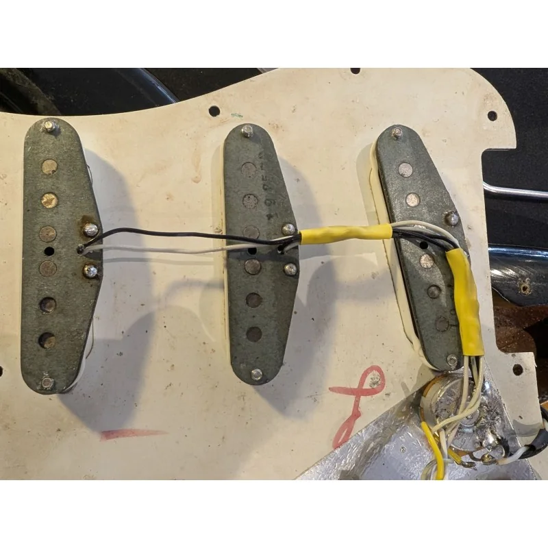 Fender Stratocaster 1973 - Occasion
