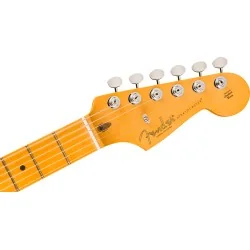 Fender Limited Edition Am Pro Classic SilentStrat Candy Apple Red Fender Limited Edition Am Pro Classic SilentStrat Candy Apple Red