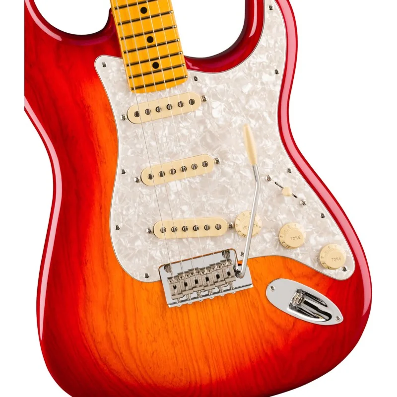 Fender American Professional Stratocaster Aged Cherry Burst