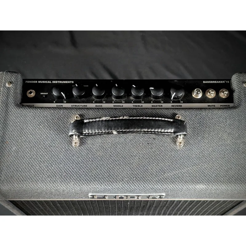 Fender Bassbreaker 15 - Occasion