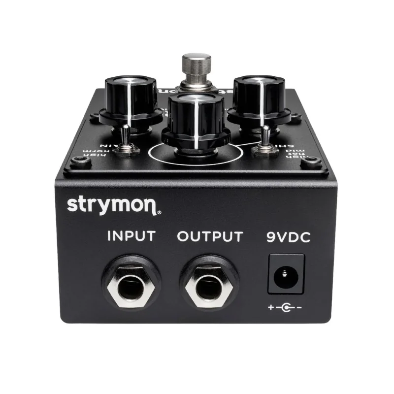 Strymon La Brea vue du panneau arrière, overdrive analogique