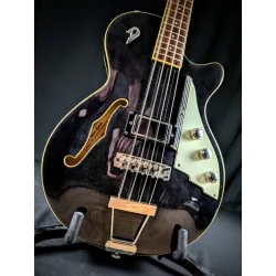 Duesenberg Starplayer Bass - Occasion - Beauty Shot Duesenberg Starplayer Bass - Occasion - Beauty Shot
