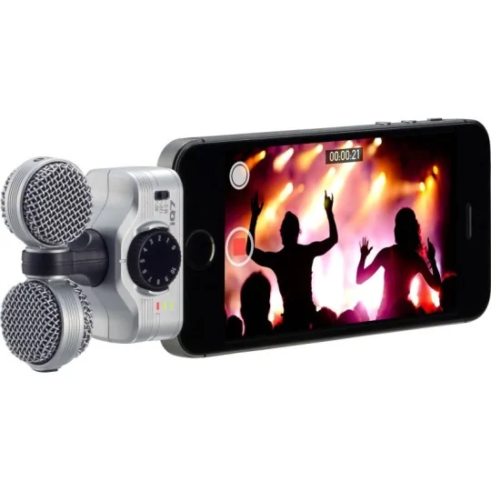 Zoom iQ7