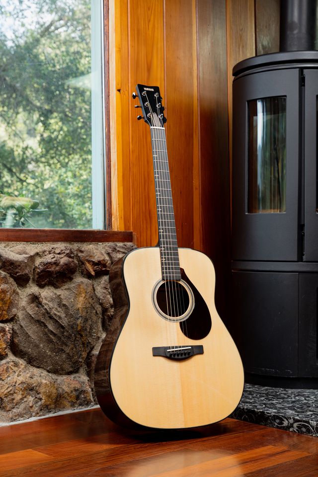 Yamaha FG7 M